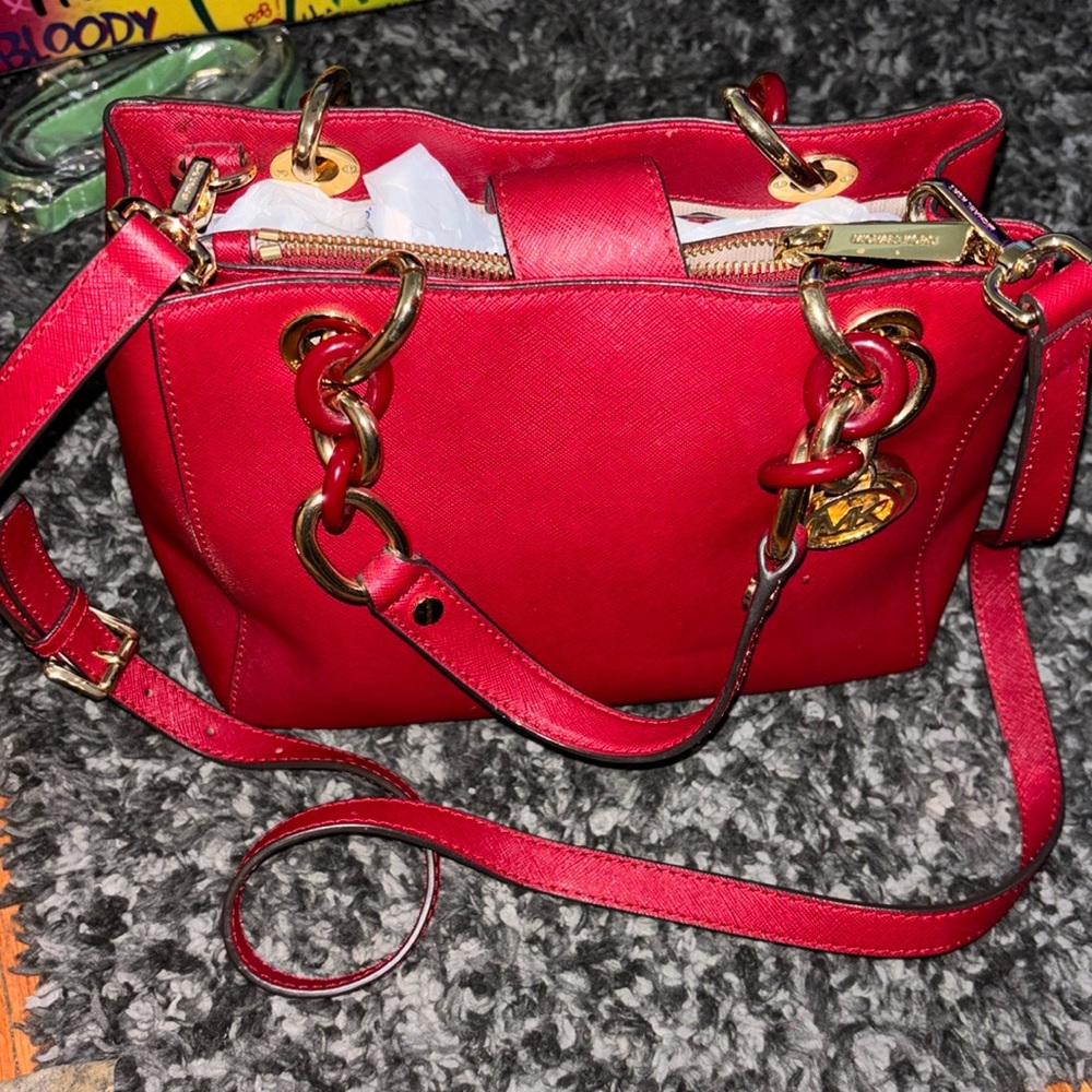 MK hand bag ,wine color, three pocket